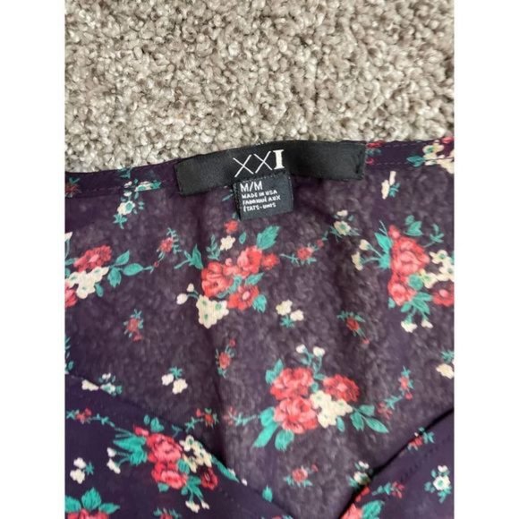 Forever 21 floral blouse sleeveless size medium - Picture 4 of 7